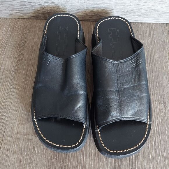 Tommy Hilfiger Vintage 90s Black Platform Slip-on  Leather Sandals 6.5 - Picture 3 of 9